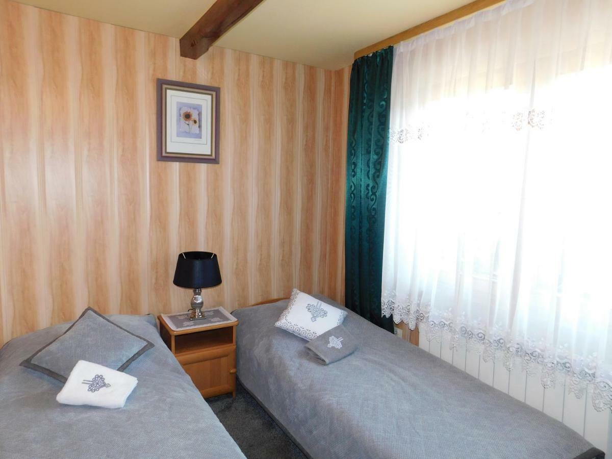 Pokoje Goscinne Monika Zakopane Bagian luar foto